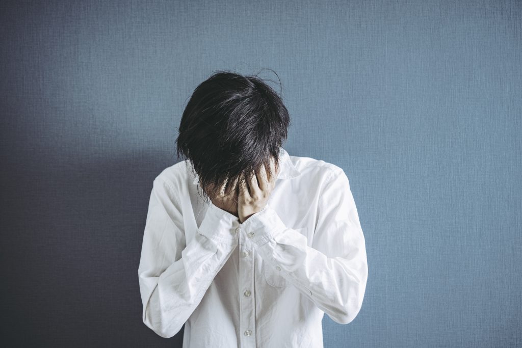 マリッジブルーは女性だけじゃない!男性がなりやすい時期と症状とはのアイキャッチ